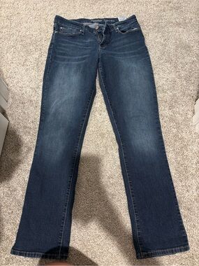 Levi’s Women's Dark Blue Modern Slim